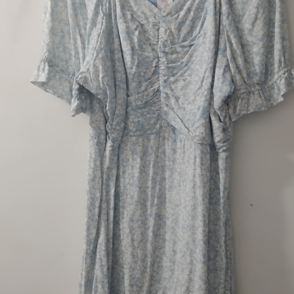 No Boundaries Light Blue Floral Long Sleeve Dress
